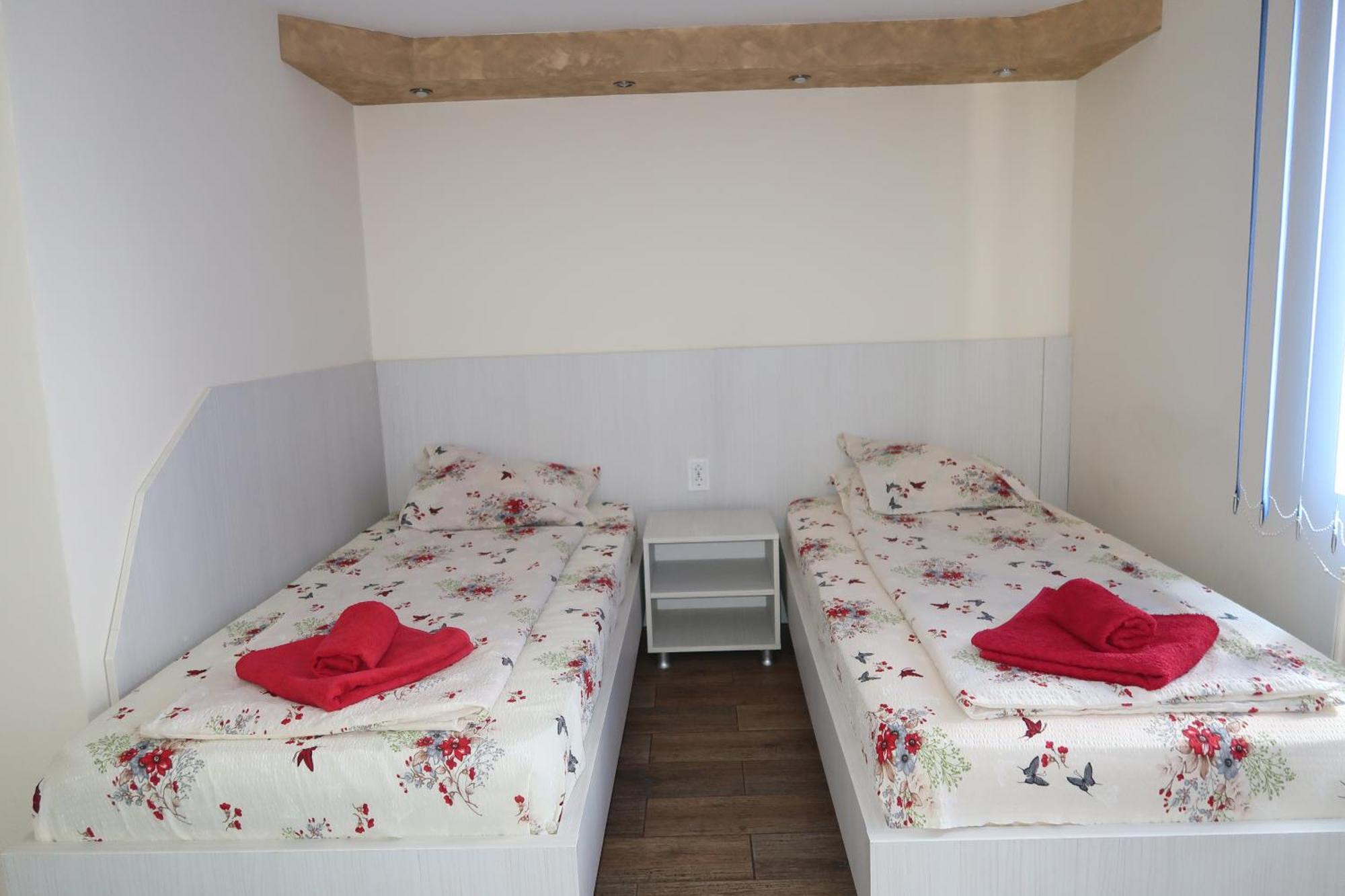 Pensiunea Arthur Râmnicu Vâlcea Extérieur photo