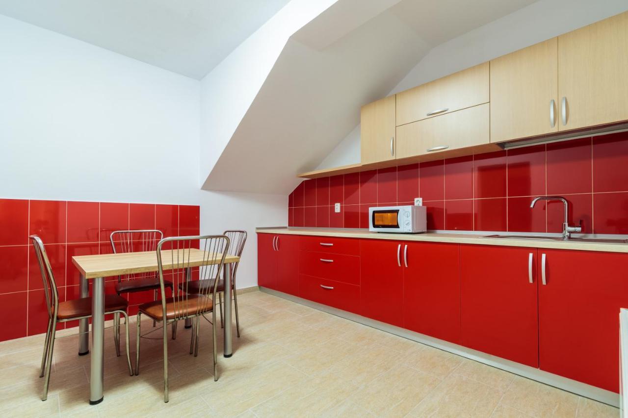 Pensiunea Arthur Râmnicu Vâlcea Extérieur photo